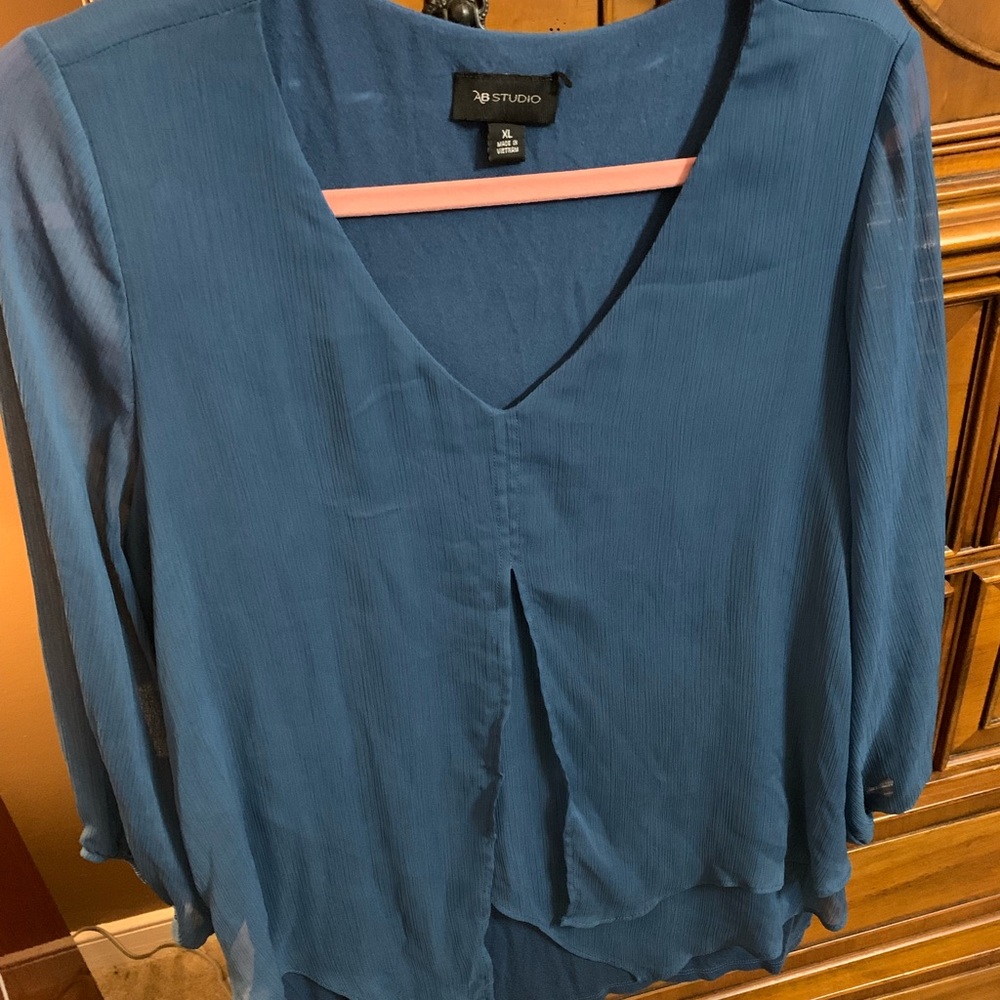 Cute blouse